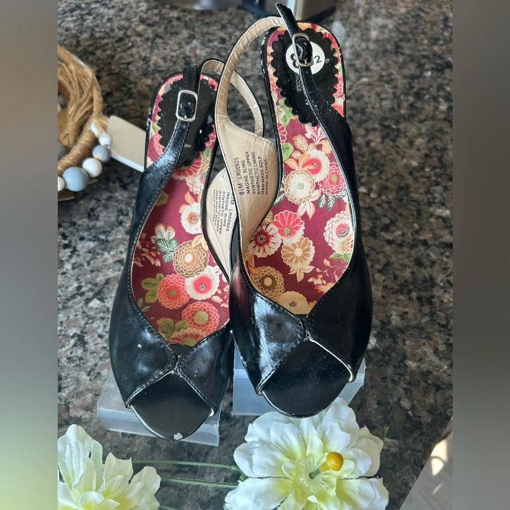 ✨ Black Patent Slingback Wedge Peep-Toe Heels -never worn defect scratches